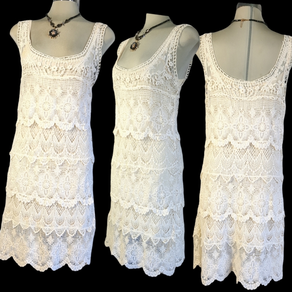 SOLITAIRE By Ravikhosla Ivory Lace Gorgeous  Dress Size S